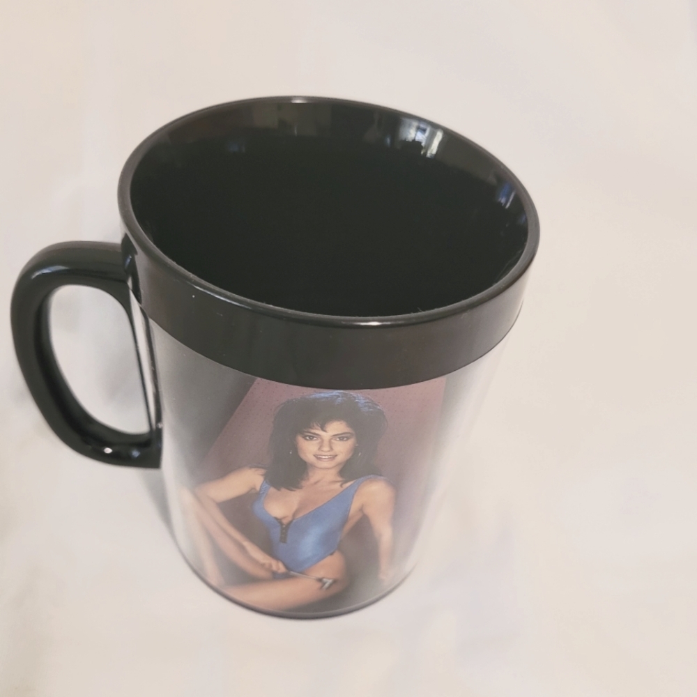 Vintage Snap On Tools Pinup Girls 1988 Thermo Serv Coffee Mug Toolmate Edition